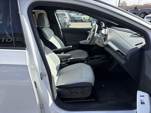Used 2021 Volkswagen ID.4 1st Edition image 26