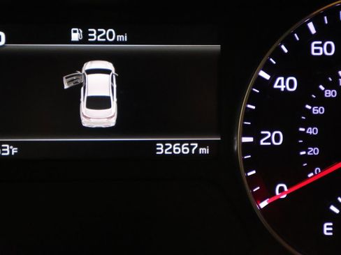 Used 2024 Kia Forte LXS image 38