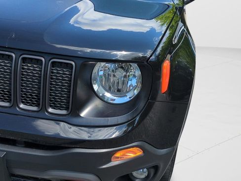 Used 2022 Jeep Renegade Trailhawk AWD/4WD image 10