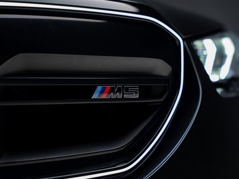 Used 2025 BMW M5 w/ M Driver's Package AWD/4WD image 14