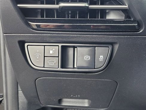 Certified 2023 Kia EV6 Wind AWD/4WD image 33