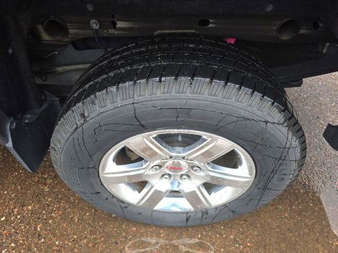 Used 2015 GMC Sierra 1500 SLT w/ SLT Preferred Package image 38