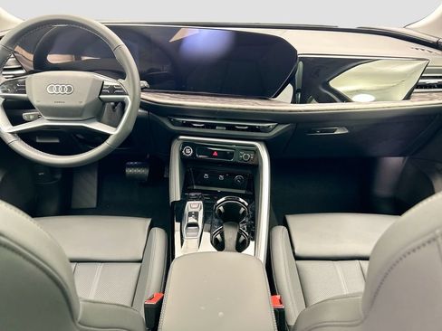 Certified 2025 Audi Q5 Premium w/ Premium Plus AWD/4WD image 13