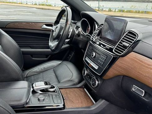 Used 2017 Mercedes-Benz GLE 43 AMG 4MATIC Coupe image 20
