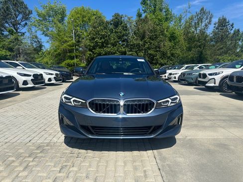 Certified 2025 BMW 330i Sedan image 11