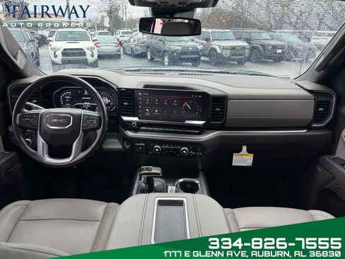 Used 2022 GMC Sierra 1500 SLT w/ SLT Premium Package image 25