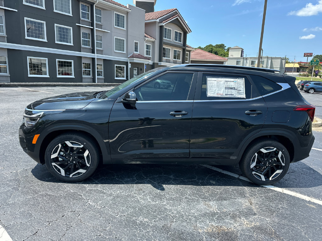 New 2026 Kia Seltos SX w/ SX Sunroof Package AWD/4WD image 4