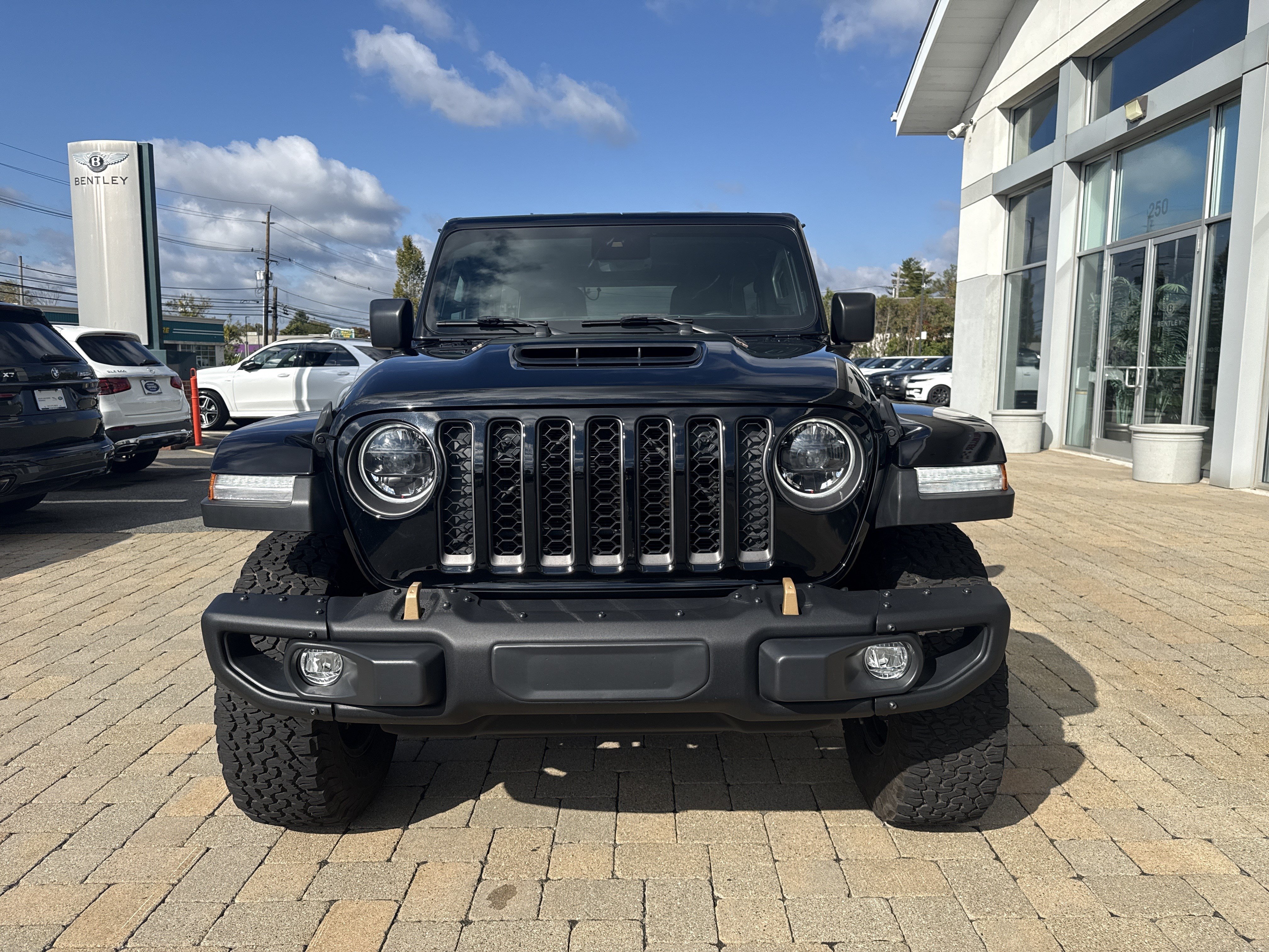 Used 2023 Jeep Wrangler Unlimited Rubicon 392 AWD/4WD image 40