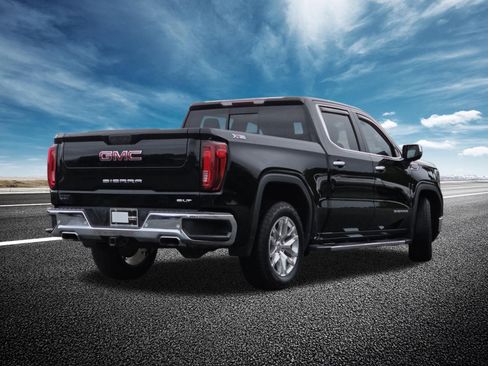 Used 2021 GMC Sierra 1500 SLT w/ SLT Premium Plus Package AWD/4WD image 21