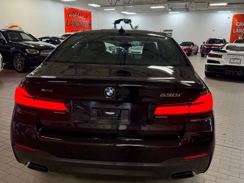 Used 2022 BMW 530i xDrive w/ M Sport Package image 11