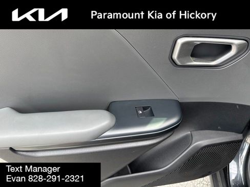 Used 2025 Kia K4 FWD image 12