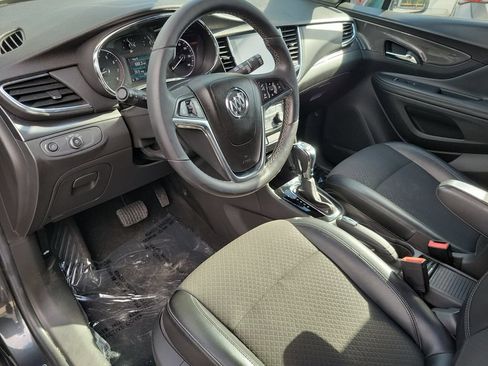 Used 2018 Buick Encore Preferred FWD image 26