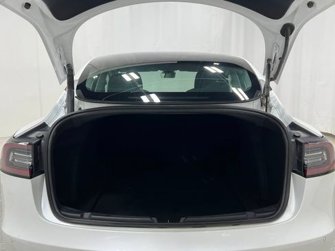 Used 2021 Tesla Model 3 Standard Range Plus RWD image 26