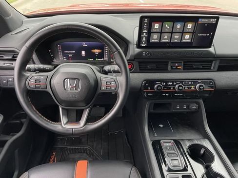 Used 2026 Honda Passport TrailSport image 11