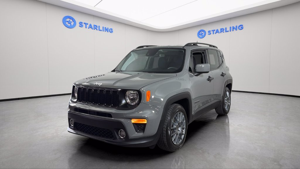Used 2021 Jeep Renegade Latitude FWD image 16