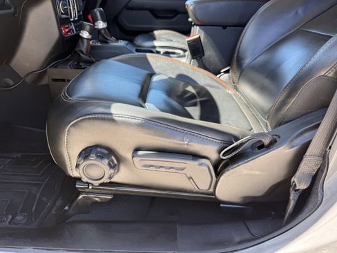 Used 2022 Jeep Gladiator Mojave w/ LED Lighting Group image 26