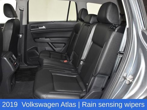 Used 2019 Volkswagen Atlas SE w/ Panoramic Sunroof Package image 25