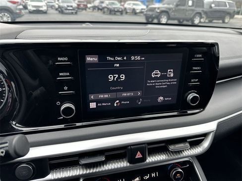 Used 2024 Kia K5 LXS image 16