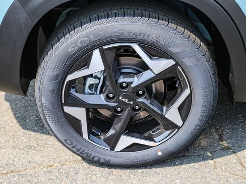Certified 2026 Kia Seltos S AWD/4WD image 11