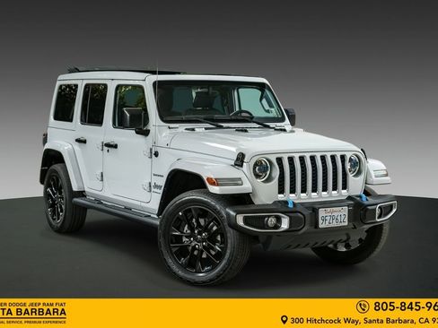 Used 2023 Jeep Wrangler Unlimited Sahara AWD/4WD image 1