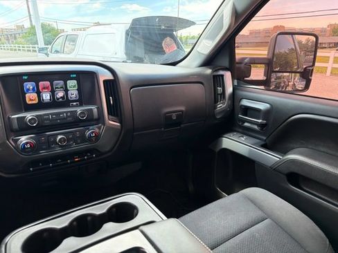 Used 2016 Chevrolet Silverado 2500 LT w/ Midnight Edition AWD/4WD image 24