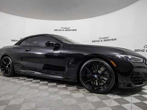 Used 2025 BMW M850i xDrive Convertible image 2