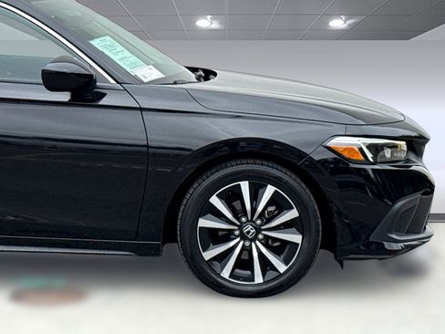 Certified 2024 Honda Civic EX-L image 34