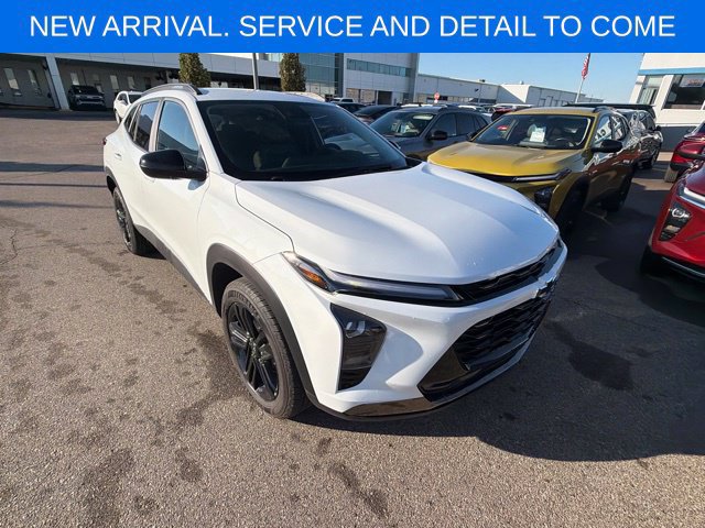 Used 2025 Chevrolet Trax ACTIV w/ Driver Confidence Package FWD image 5