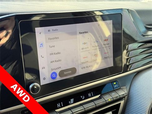 Used 2025 Toyota Camry LE image 23