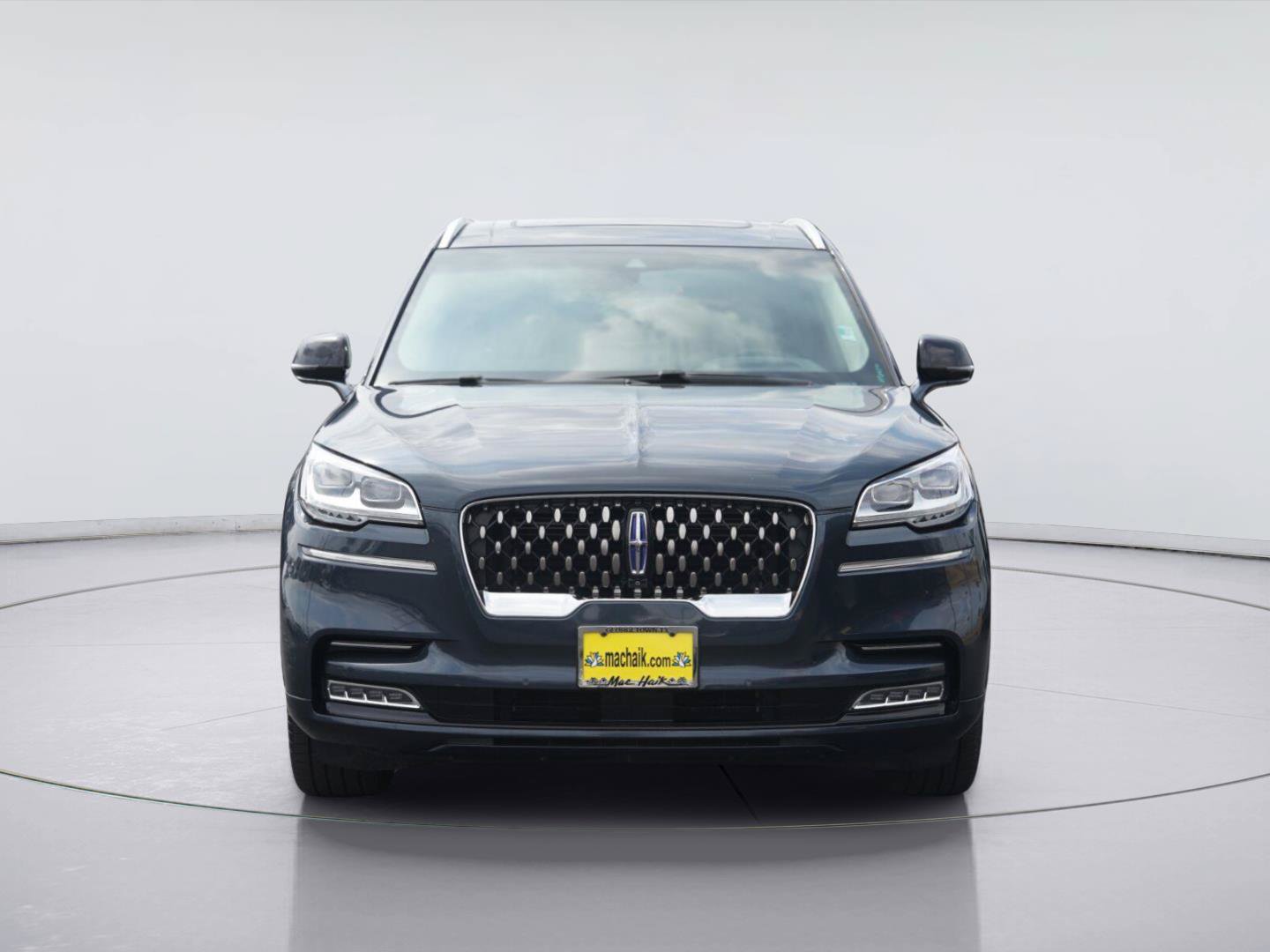 Used 2022 Lincoln Aviator Grand Touring w/ Equipment Group 301A AWD/4WD image 3