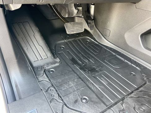 New 2026 GMC Hummer EV 4x4 Crew Cab image 14