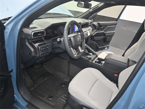 New 2025 Toyota 4Runner SR5 image 4