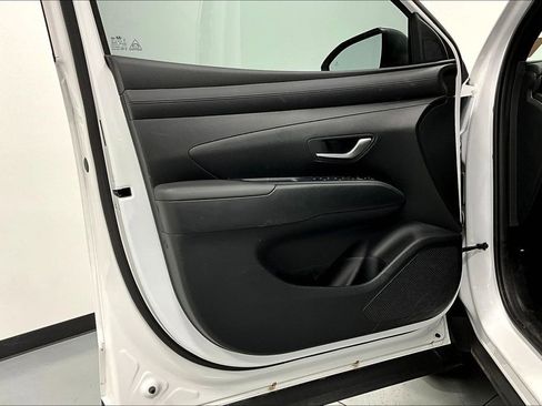 Used 2025 Hyundai Santa Cruz SE image 20