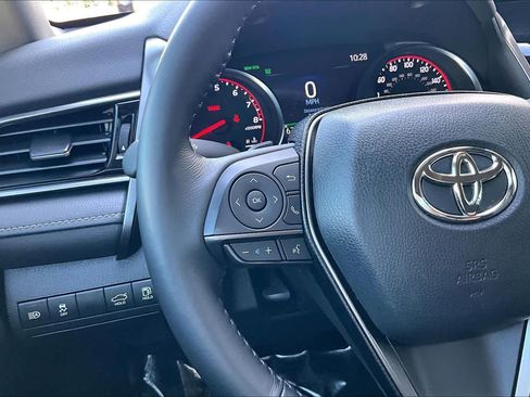 Used 2024 Toyota Camry XSE FWD image 21