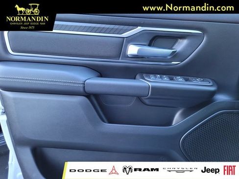 New 2026 RAM 1500 Big Horn w/ Night Edition AWD/4WD image 9