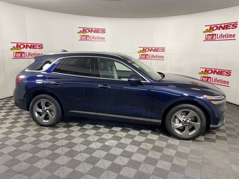 New 2026 Genesis GV70 2.5T Advanced AWD/4WD image 14
