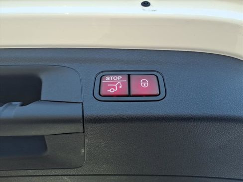 Used 2021 Mercedes-Benz GLE 350 image 6