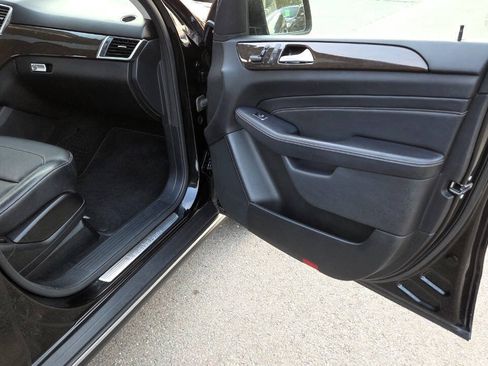 Used 2015 Mercedes-Benz ML 350 4MATIC image 45