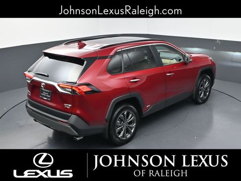 Used 2025 Toyota RAV4 Limited w/ Advanced Technology Package image 29
