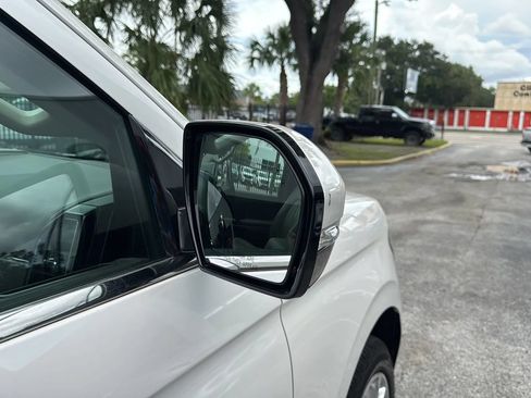 Used 2018 Ford Expedition Limited w/ Equipment Group 302A AWD/4WD image 35