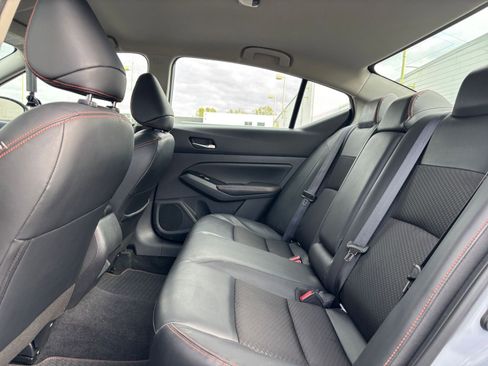 Used 2025 Nissan Altima 2.5 SR FWD image 25
