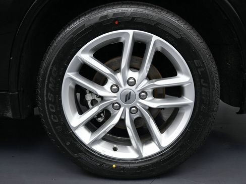 Used 2024 Dodge Durango GT image 11