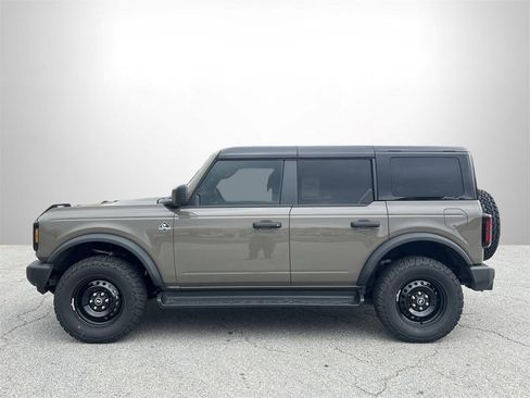 New 2026 Ford Bronco Outer Banks image 22