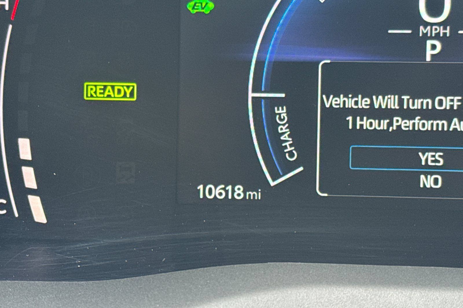 Certified 2025 Toyota Camry SE w/ Convenience Package FWD image 3