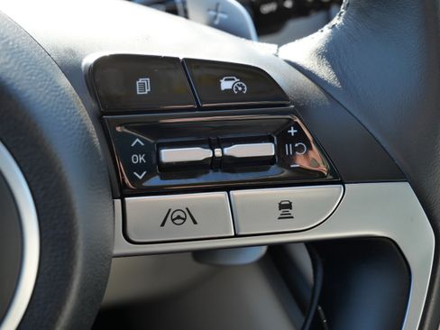 Certified 2023 Hyundai Tucson Limited w/ Cargo Package image 31