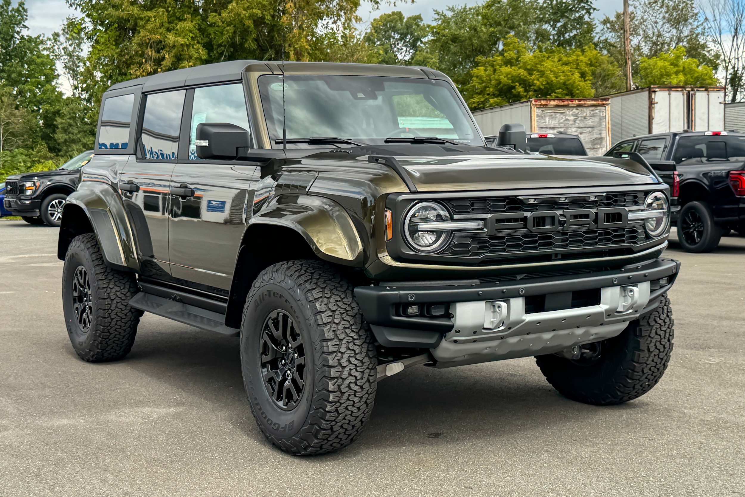 New 2026 Ford Bronco Raptor AWD/4WD image 1