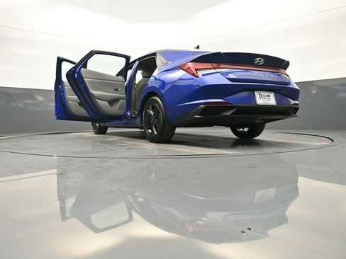 Certified 2023 Hyundai Elantra SEL w/ Cargo Package image 48