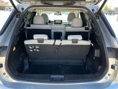 Used 2024 Mitsubishi Outlander SEL image 14