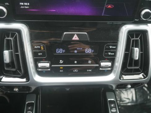 Used 2022 Kia Sorento SX AWD/4WD image 53