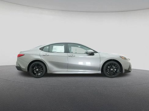 New 2026 Toyota Camry SE image 27